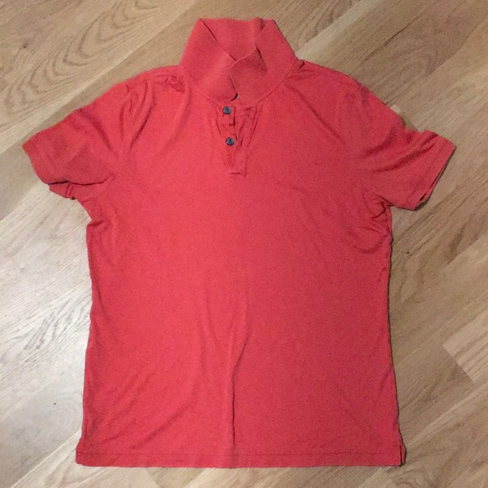 Banana Republic men’s salmon polo size M